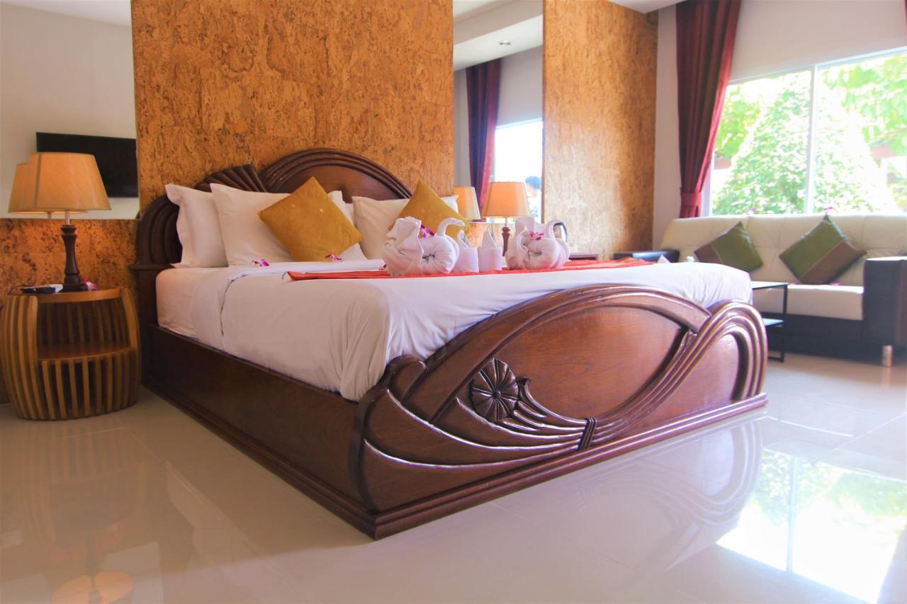 Bangrak Pier Samui Resort Kültér fotó