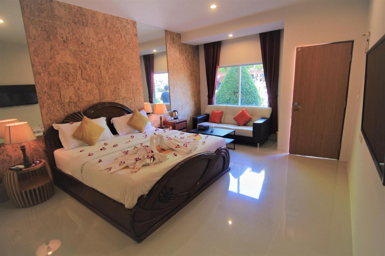 Bangrak Pier Samui Resort Kültér fotó