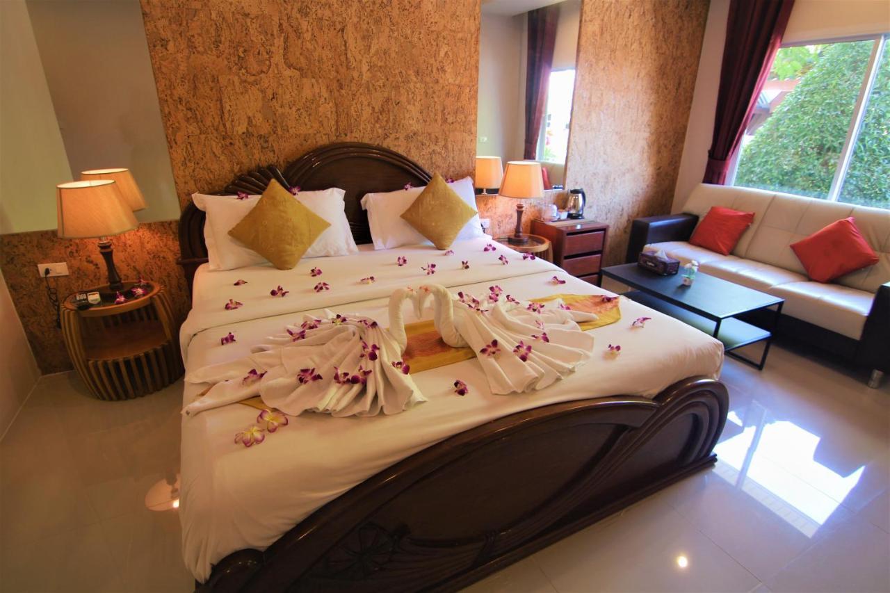 Bangrak Pier Samui Resort Kültér fotó