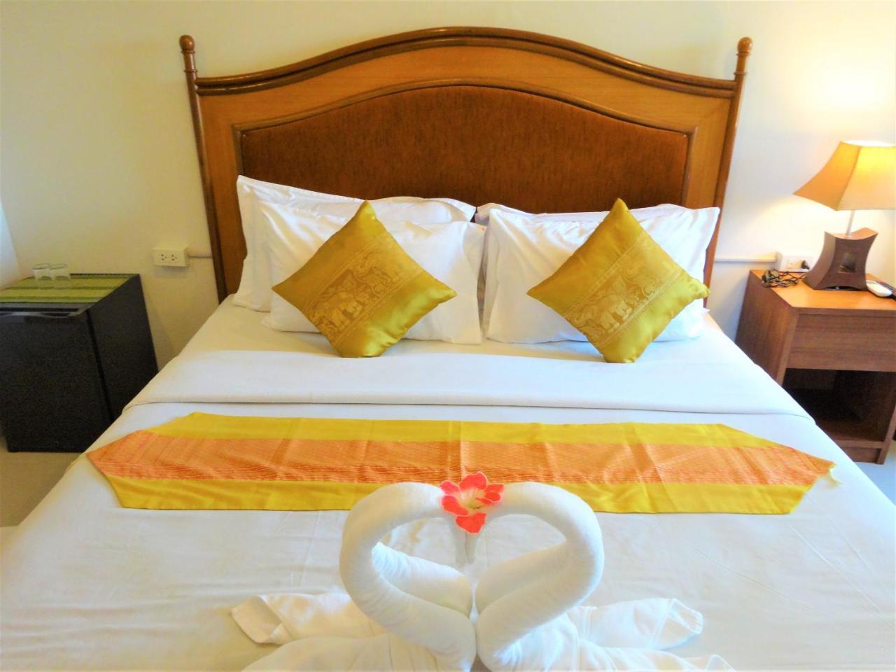 Bangrak Pier Samui Resort Kültér fotó