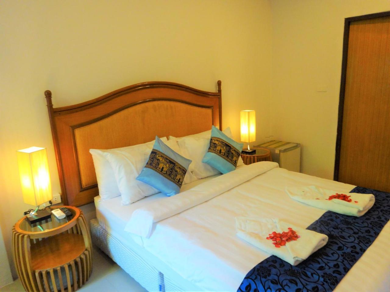 Bangrak Pier Samui Resort Kültér fotó