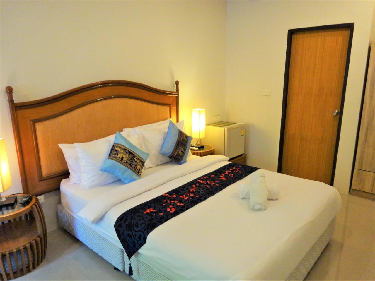 Bangrak Pier Samui Resort Kültér fotó