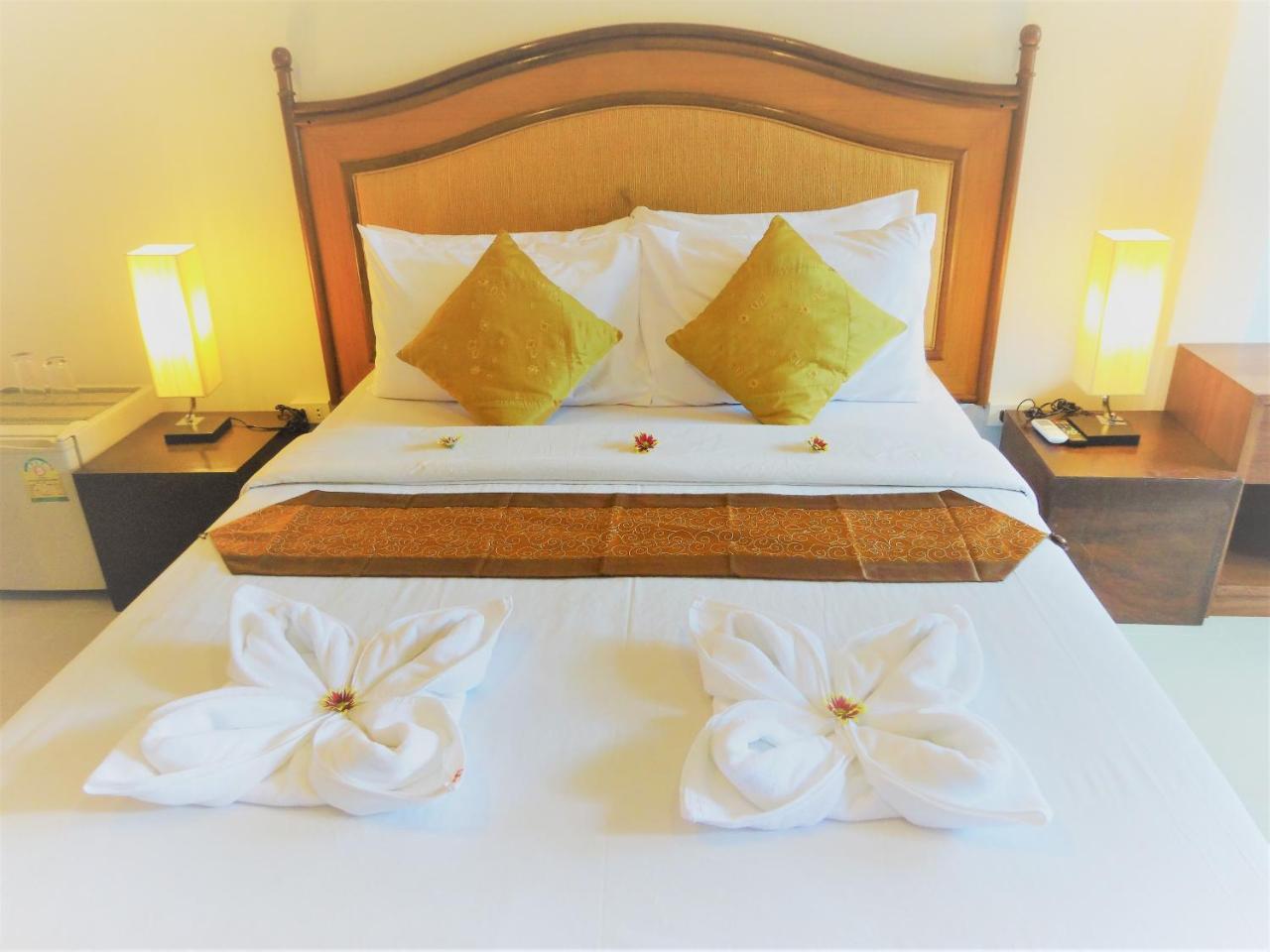 Bangrak Pier Samui Resort Kültér fotó