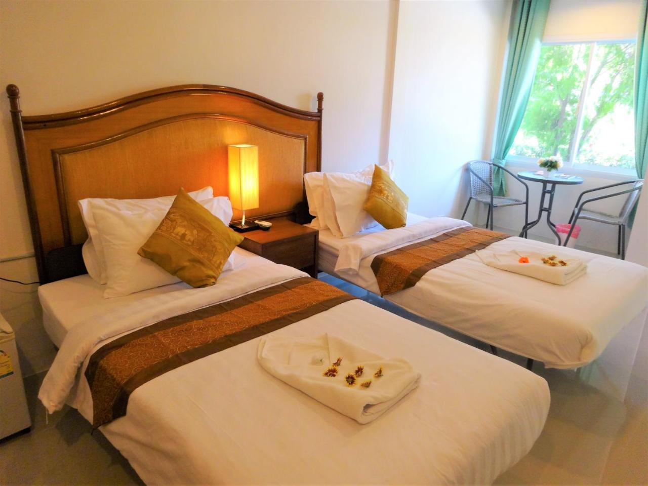 Bangrak Pier Samui Resort Kültér fotó