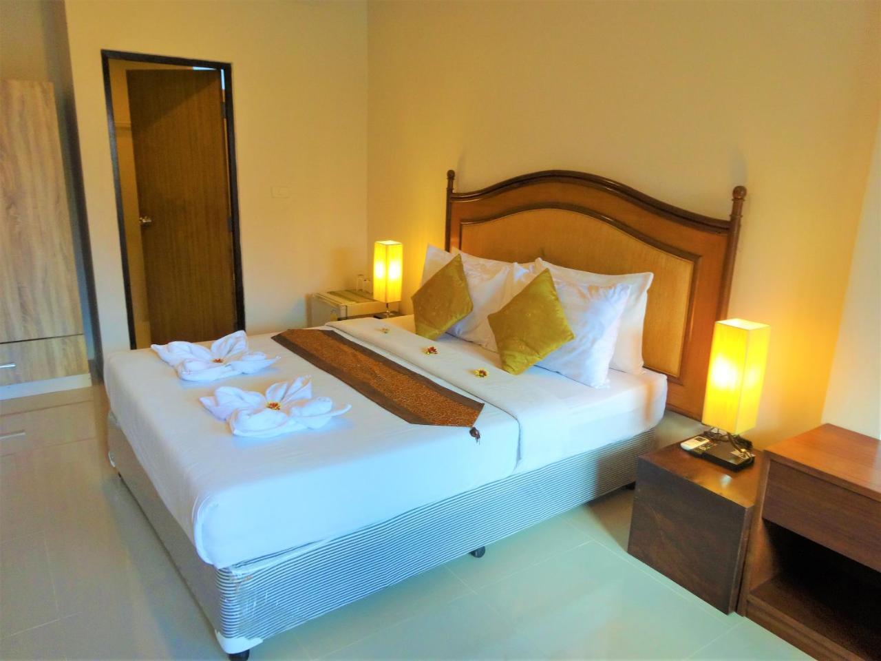 Bangrak Pier Samui Resort Kültér fotó